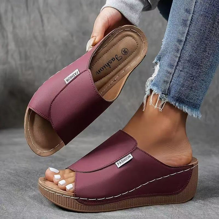 Skyla – Comfort Slide Sandals