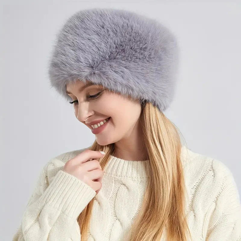 “Fluffy Faux Fur Bucket Hat – Soft Winter Fashion Hat for Women”